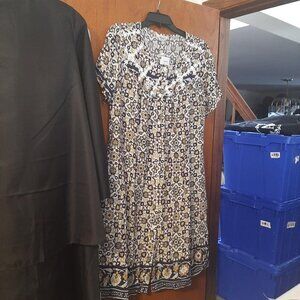NEW ! Aviier House Dress for Women Short Sleeve Two Pockets MultiColor Size M